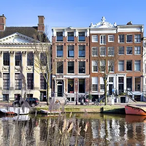 Stayokay Stadsdoelen - Refurbished November 2024 Ámsterdam