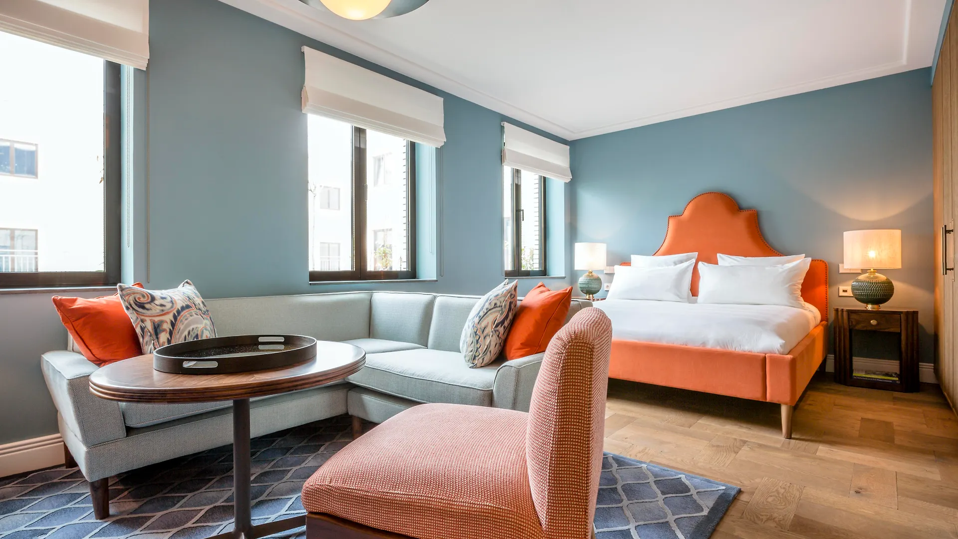 The July - Twenty Eight Otel Amsterdam