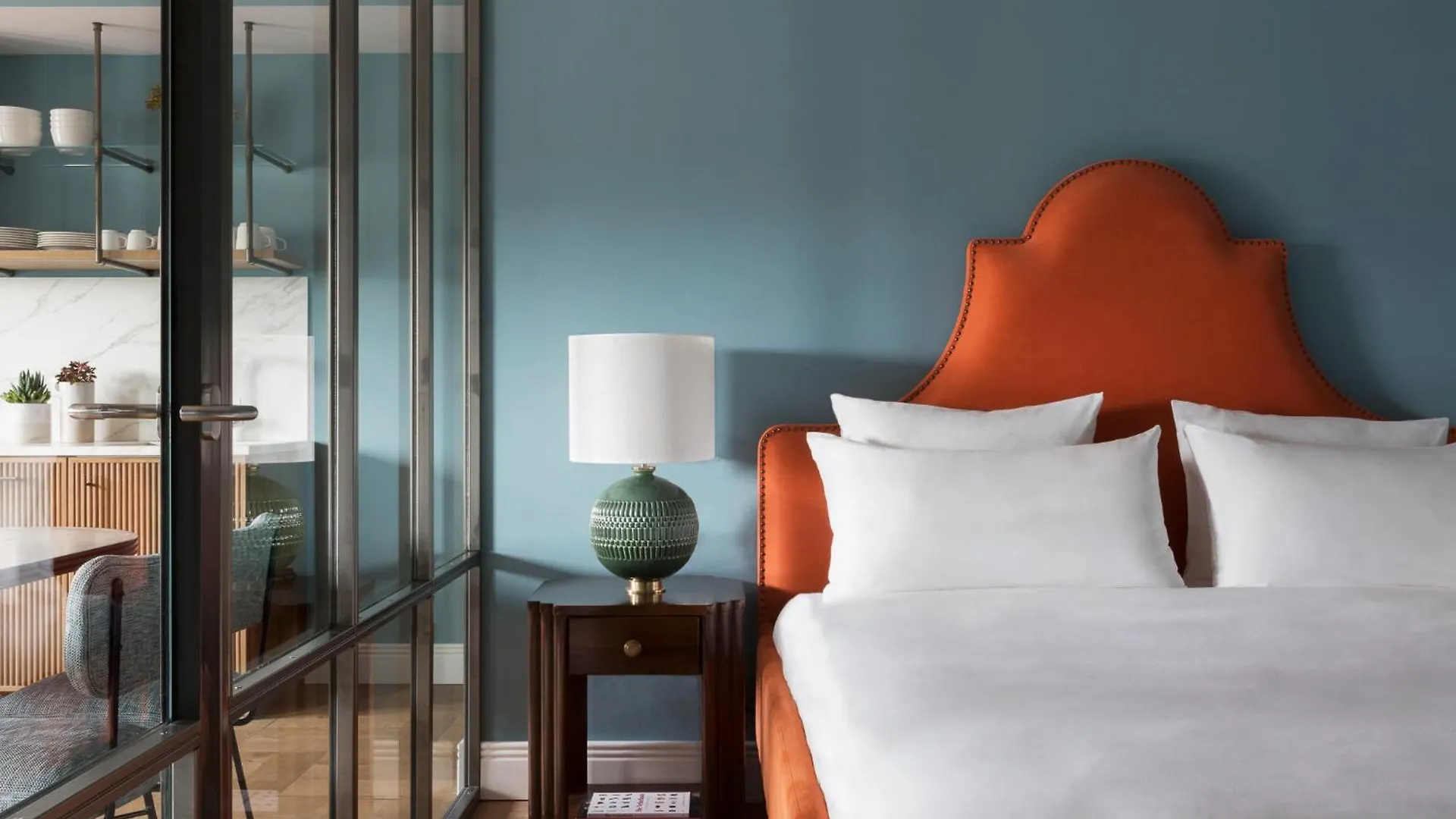 Hotel TWENTY EIGHT Amsterdam 4*,